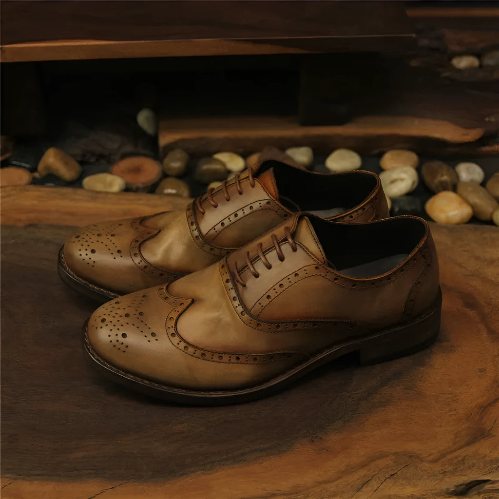 Light brown men's distressed leather casual shoes with lace-up closure and round toe.