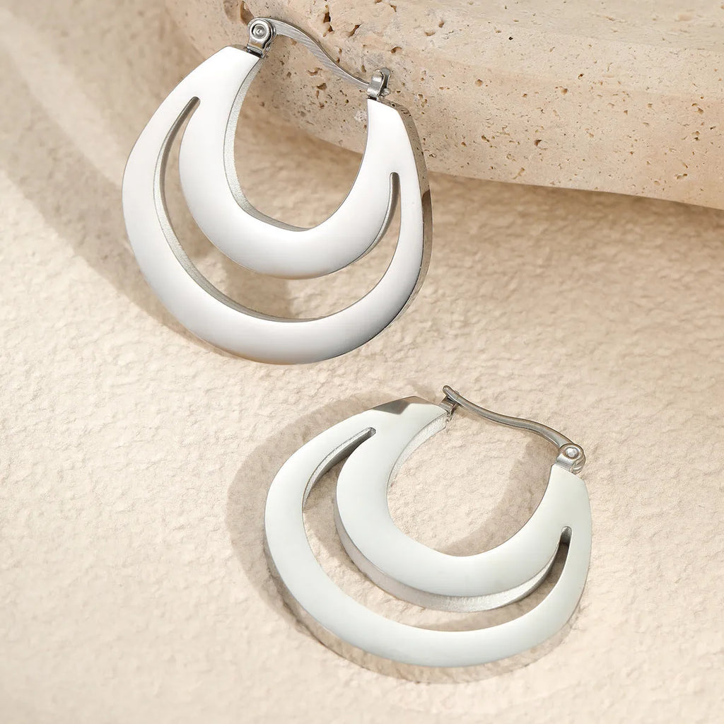 Geometric French earrings with round ring design in 18K gold-plated stainless steel, available in gold or steel colour finish