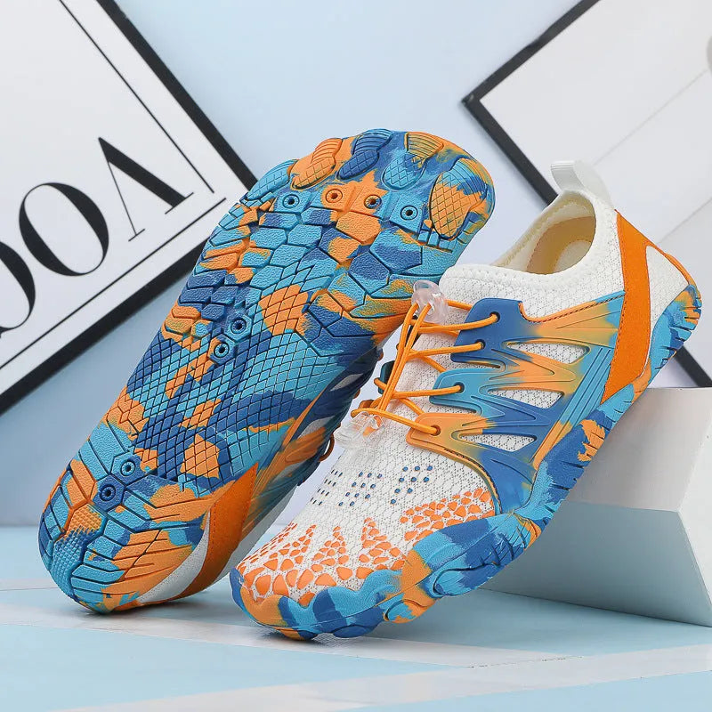 Quick-drying outdoor beach shoes with mesh upper and rubber sole in various colours