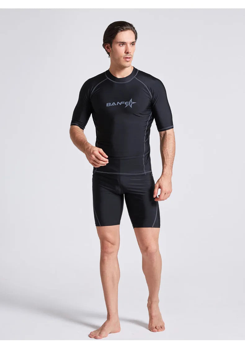Men's quick-drying half sleeve swimsuit for snorkeling and surfing in nylon fabric