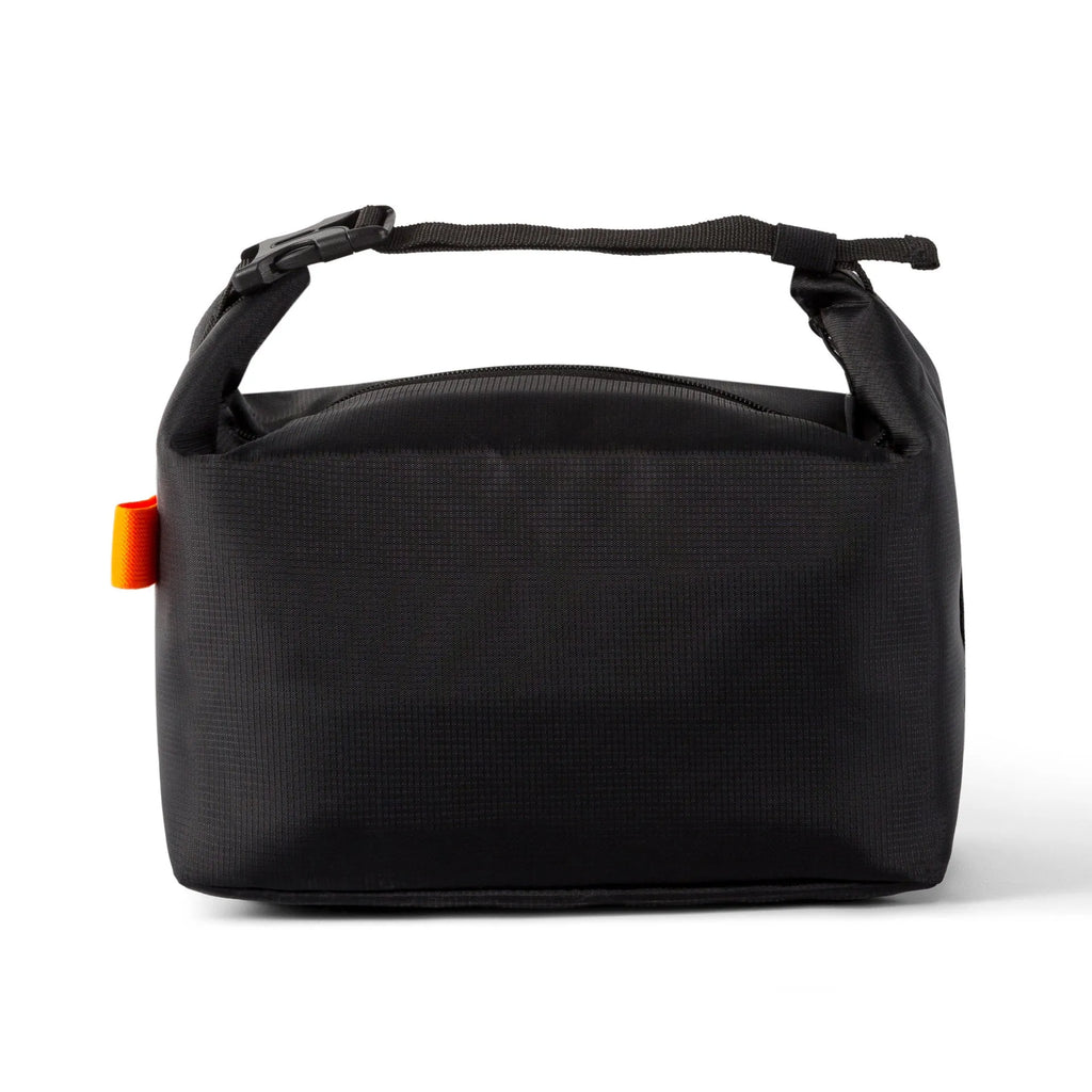 Japanese style insulated lunch bag in Oxford cloth with thermal storage functions