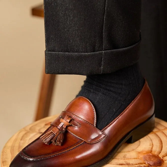 Tassel loafers in polished genuine leather with pigskin lining and rubber sole