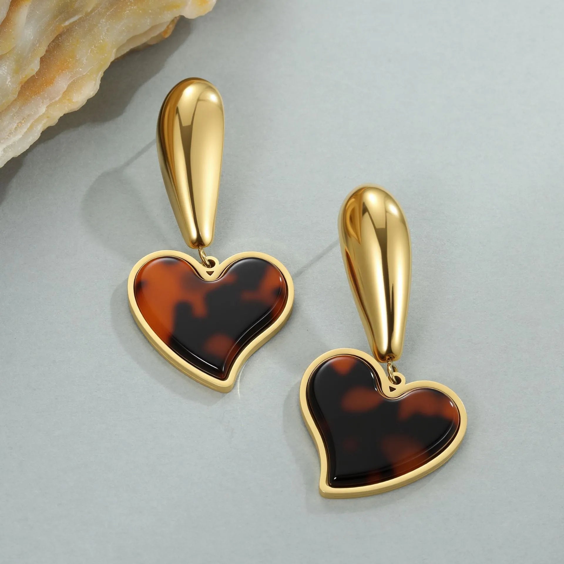 Tortoiseshell resin hawksbill colour earrings with 18K gold electroplating in heart-shaped and flower geometric designs