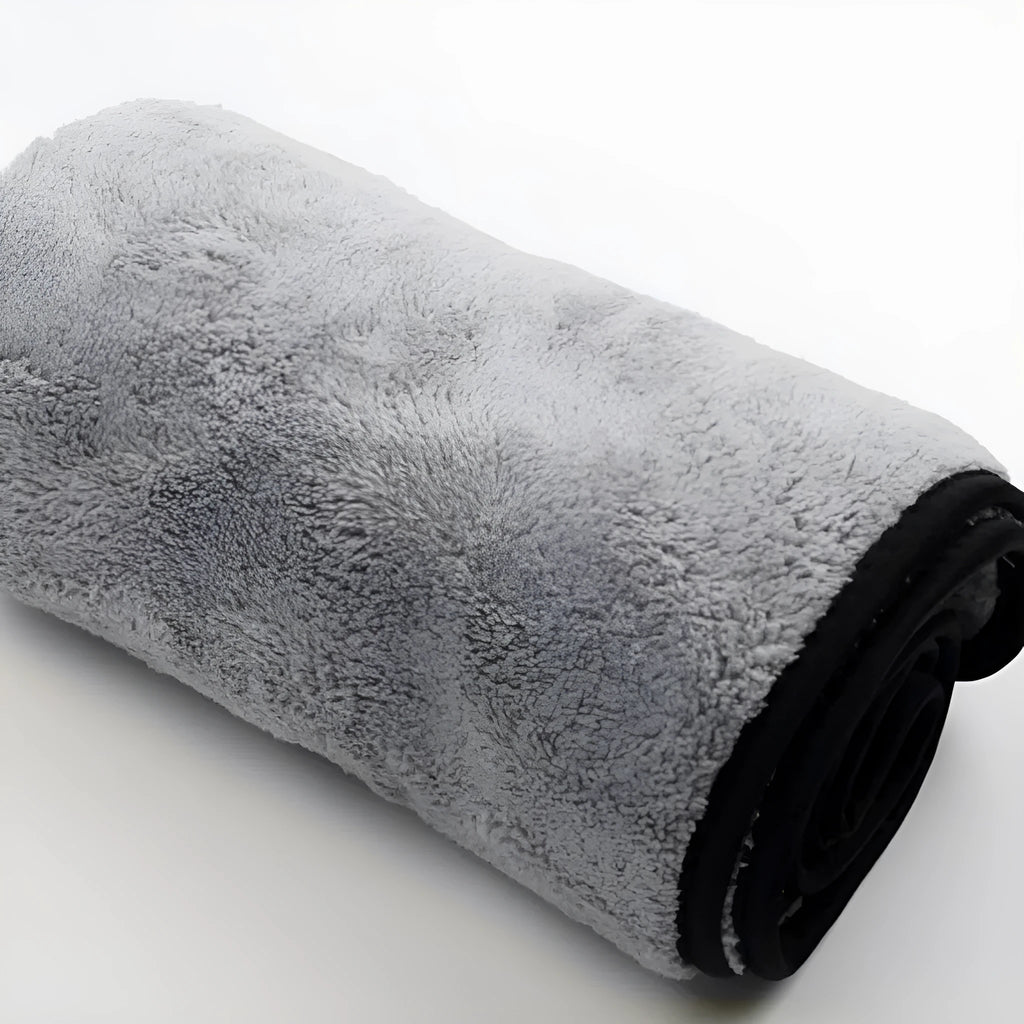 75x35cm and 60x40cm microfiber car drying towel shown flat