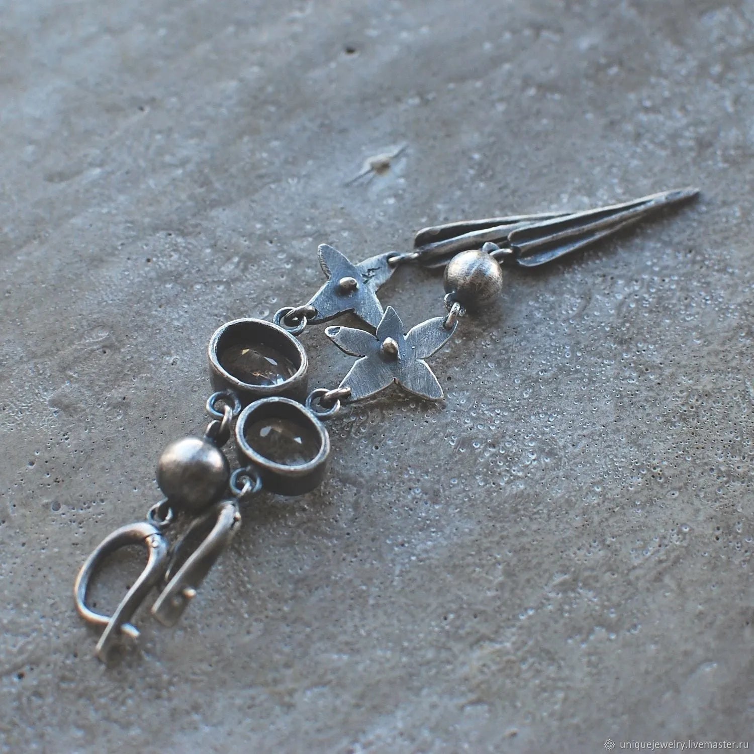 Geometric antique silver rhinestone pendant earrings with XINGX design on long alloy ear studs