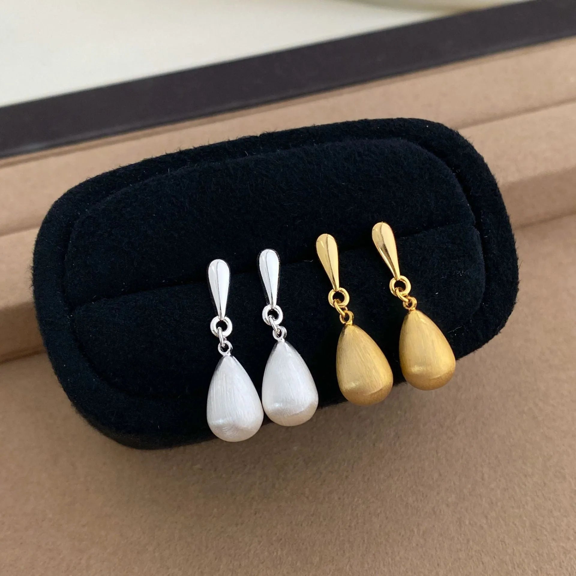 Copper teardrop drop pendant earrings in gold electroplated finish, pair of ear clips