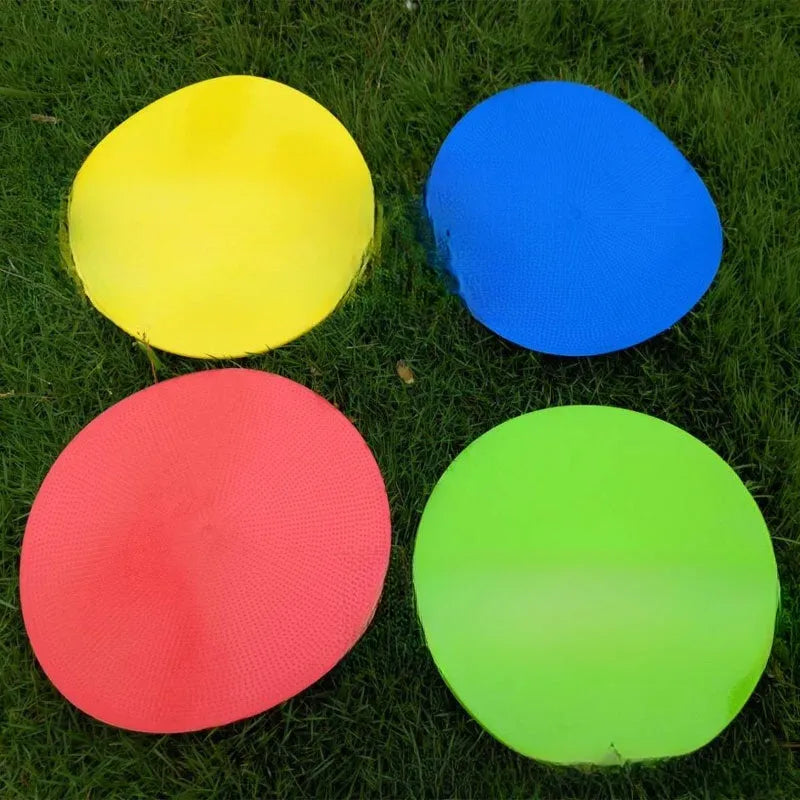 Football training target disc in TPE material with 23cm diameter and 3mm thickness