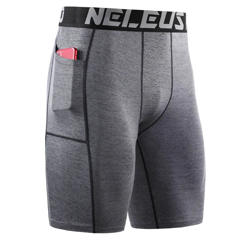 Men's summer running shorts in breathable stretch fabric with quick-dry properties