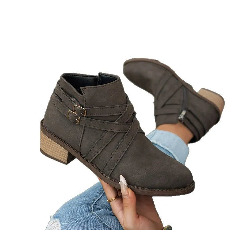 Retro fashionable single boots in camel with pointed toe and medium heel, PU upper