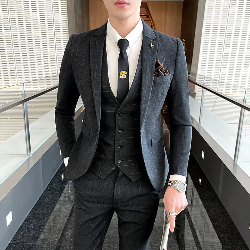 Men's slim fit business suit in black cotton blend fabric with structured tailoring