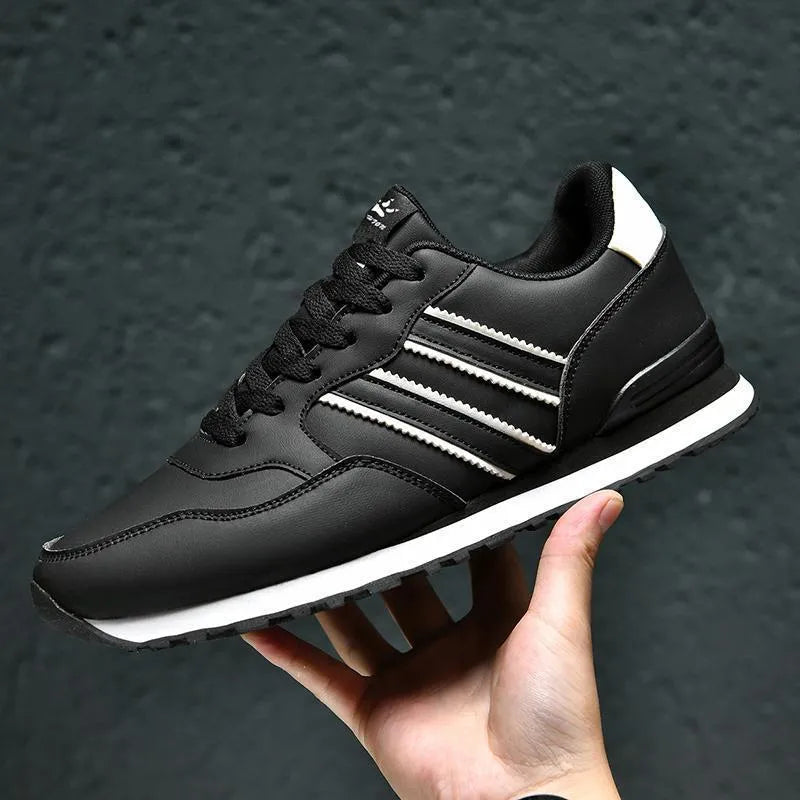 Leather men's casual lightweight running sports shoes with carved wing pattern, super high heel, round toe, in black and white sizes 39-47