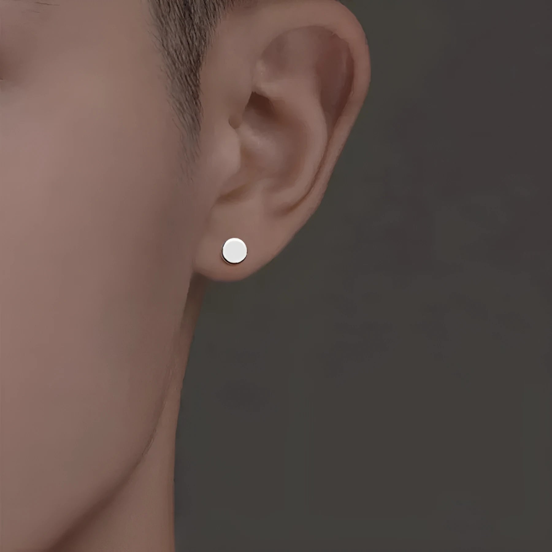 Sterling silver S999 flat ear bone studs in geometric round design, silver and black colour options