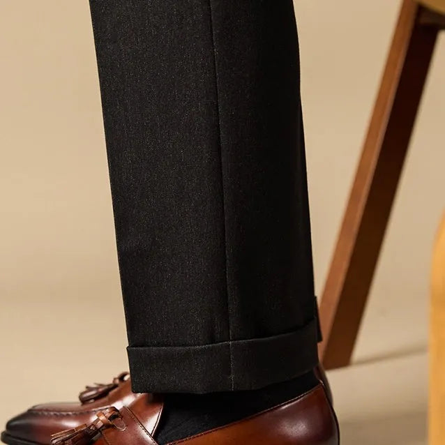 Tassel loafers in polished genuine leather with pigskin lining and rubber sole