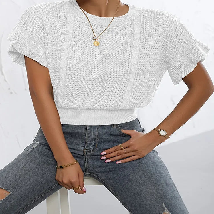 Women's loose knitted pullover with ruffled short sleeves in dark brown.