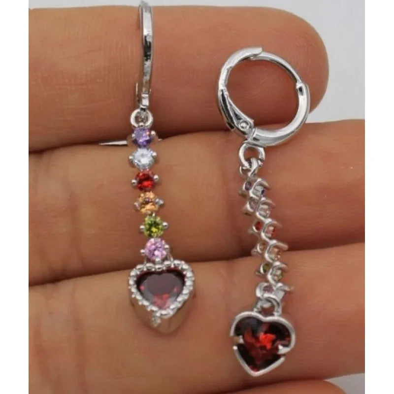 Women's heart-shaped fashion earrings in gold and silver colour options