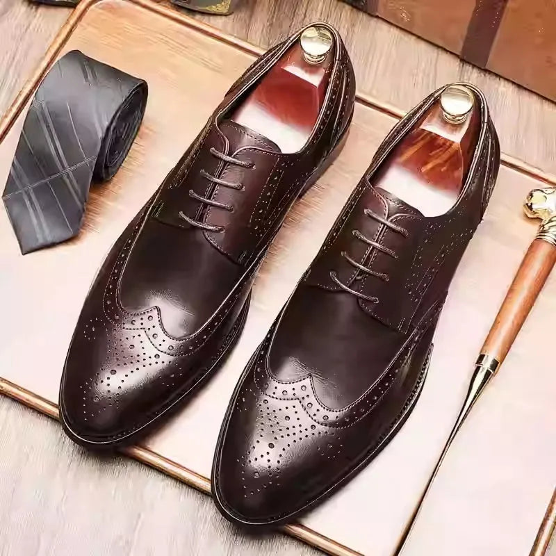 Men's burgundy pointed toe brogue shoes with carved patterns and low heel