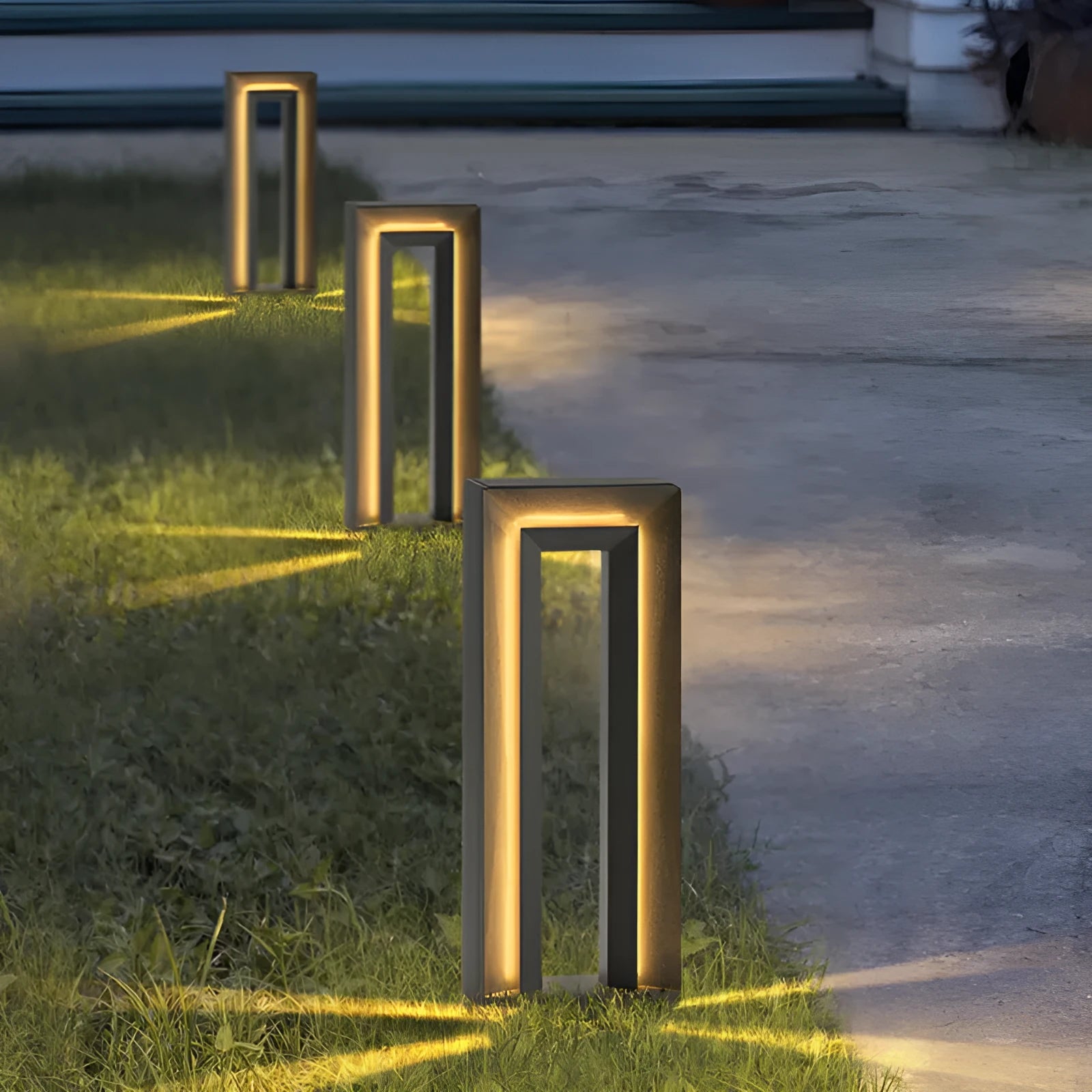 Solar square outdoor garden landscape lamp in geometric abstract art design, stainless steel and acrylic, IP65 waterproof, 62cm height