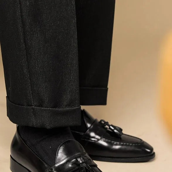 Tassel loafers in polished genuine leather with pigskin lining and rubber sole