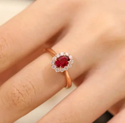 Gold Pigeon red blood gemstone sterling silver inlaid ring with floral pattern on silver-plated metal background