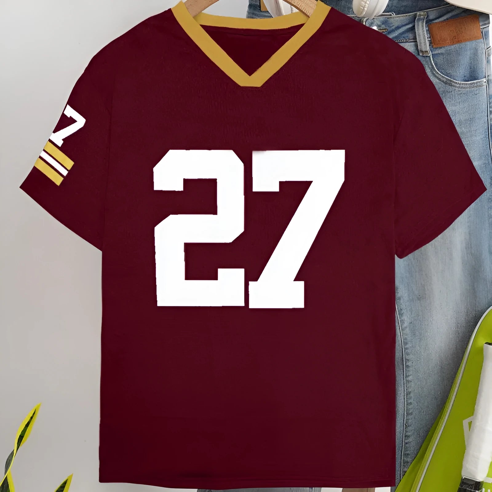 Cotton casual t-shirt with digital printed letter pattern in red colour option