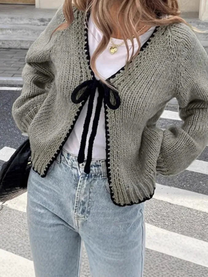 Solid colour lace-up cardigan with crocheted flowers on a polyester loose-fit body for women