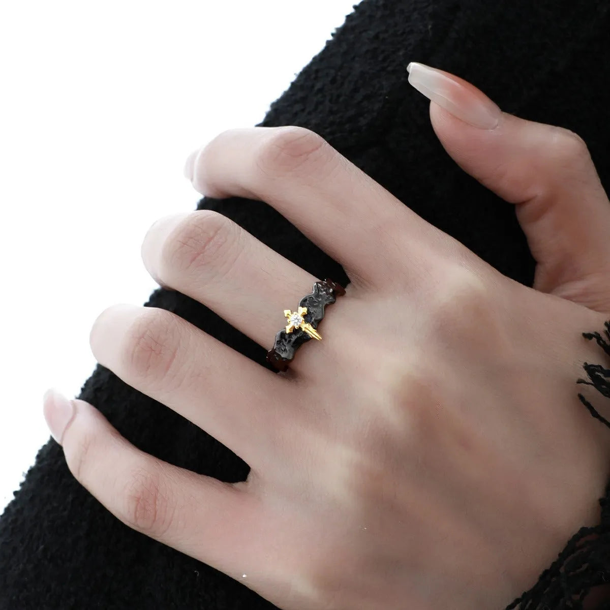 Princess Knight adjustable silver couple ring with white gold or black gold electroplated finish.
