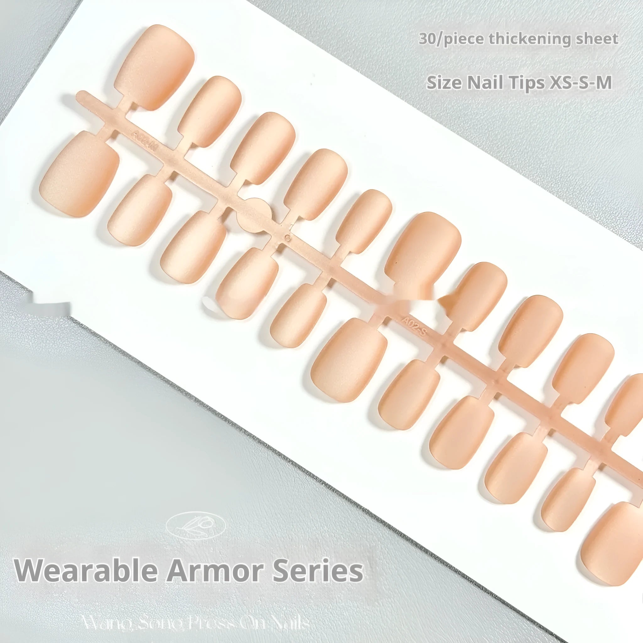 Set of velvet frosted Cat's Eye false nails with Aurora effect in short ladder XS, S, M sizes.