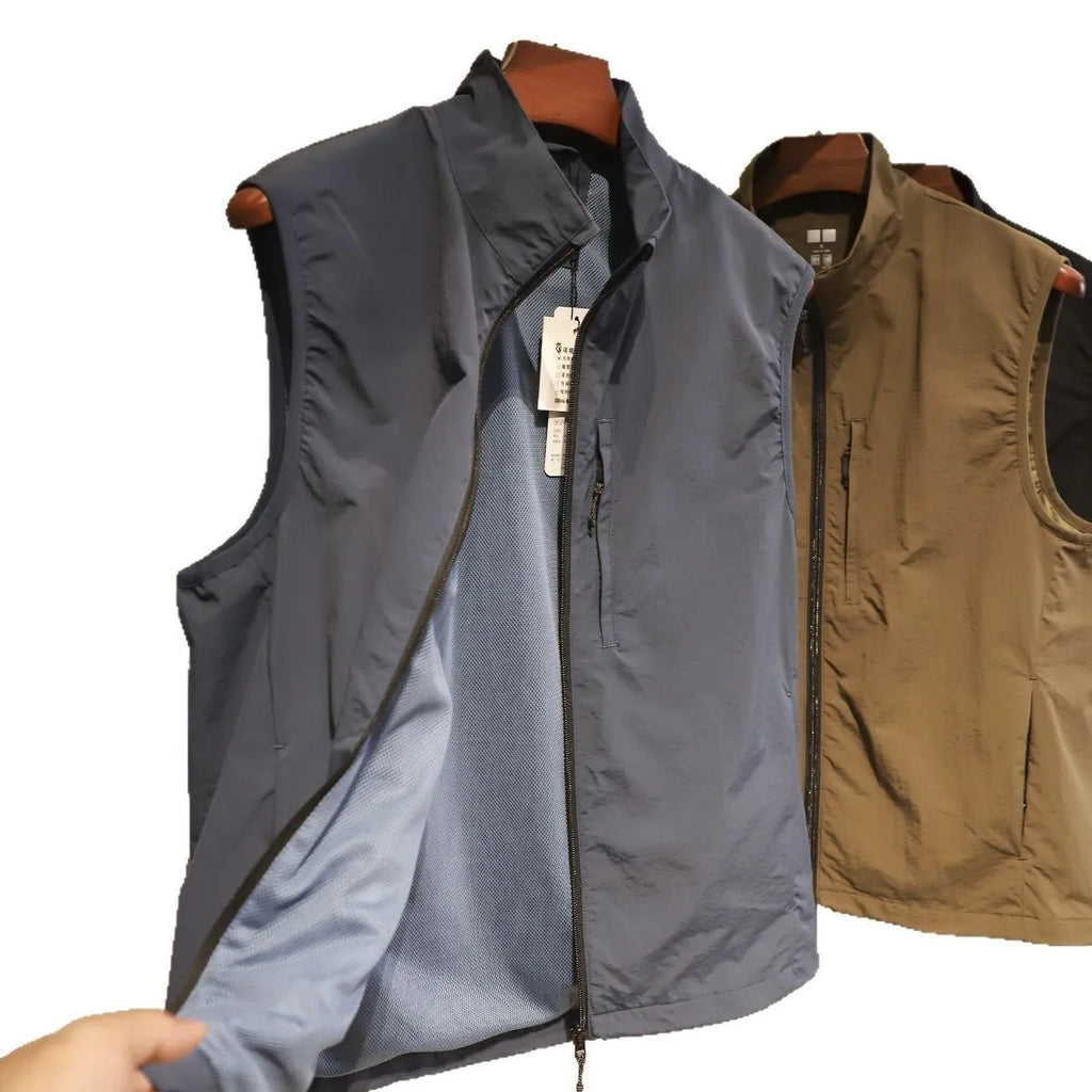 Men's straight-cut cardigan vest in quick-drying nylon with side seam pockets