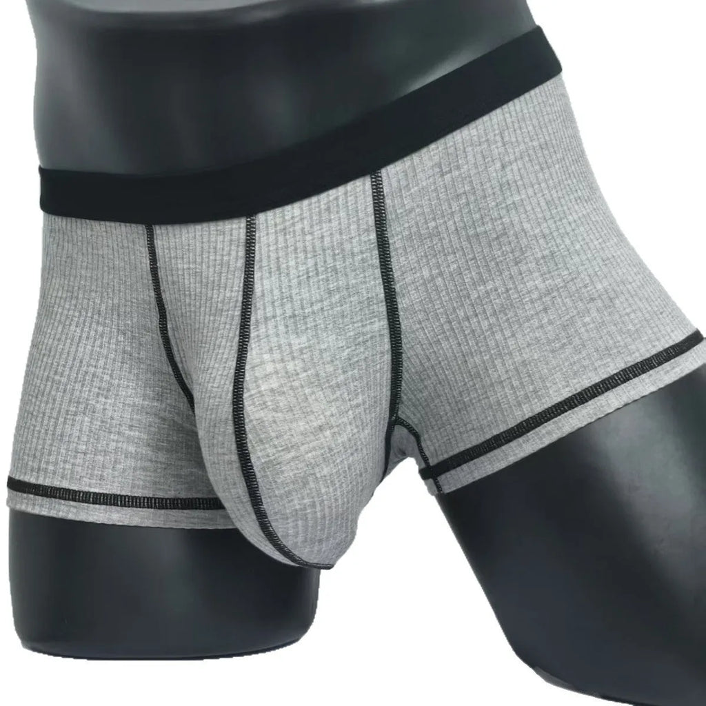 Breathable thin men's boxers in solid colour with hip lifting and body shaping, size L to 3XL
