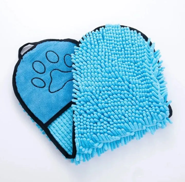 Blue pet bath towel measuring 62x23 cm for drying dogs and cats