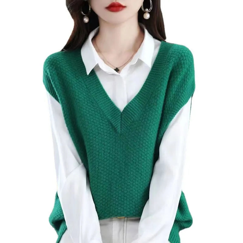 Women's knitted V-neck pullover vest with 3D pattern in six colour options