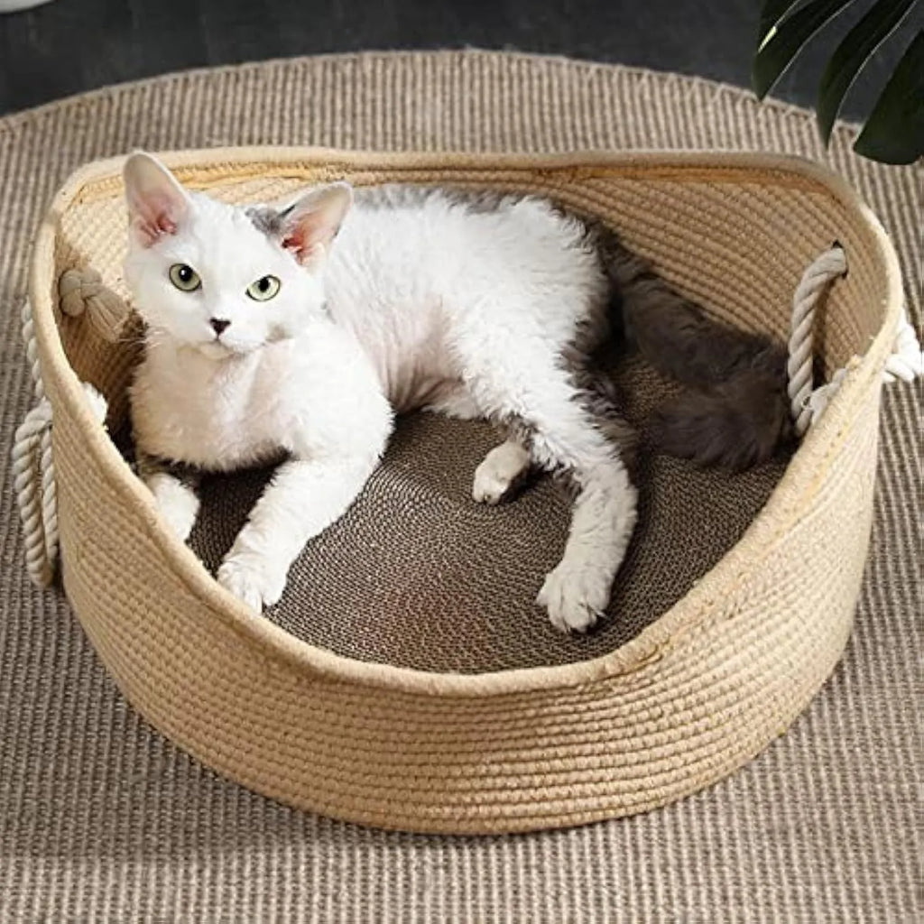 Wicker cat bed basket with integrated corrugated scratching board in natural material