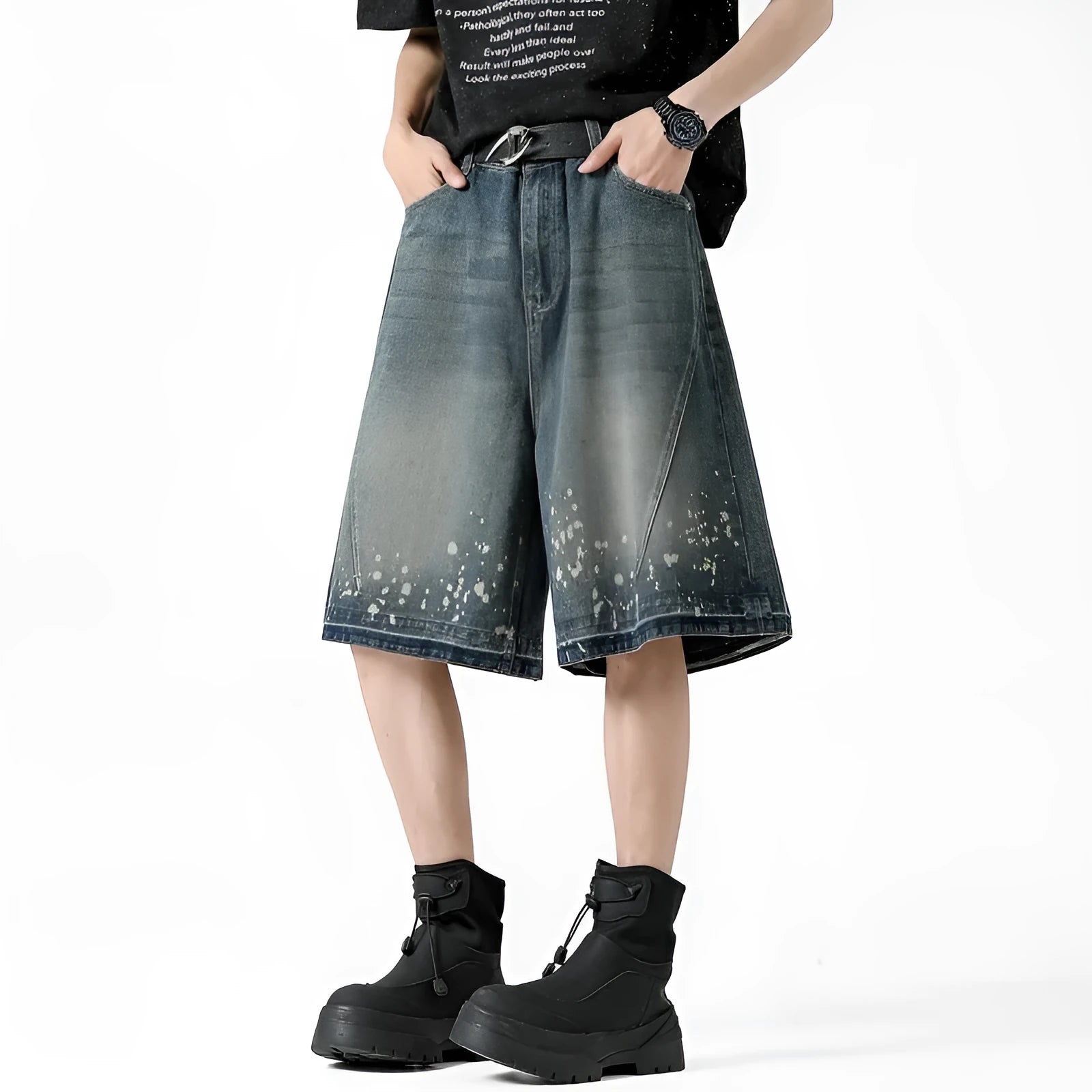 Retro washed ripped splash ink five points denim shorts for men in retro blue straight fit