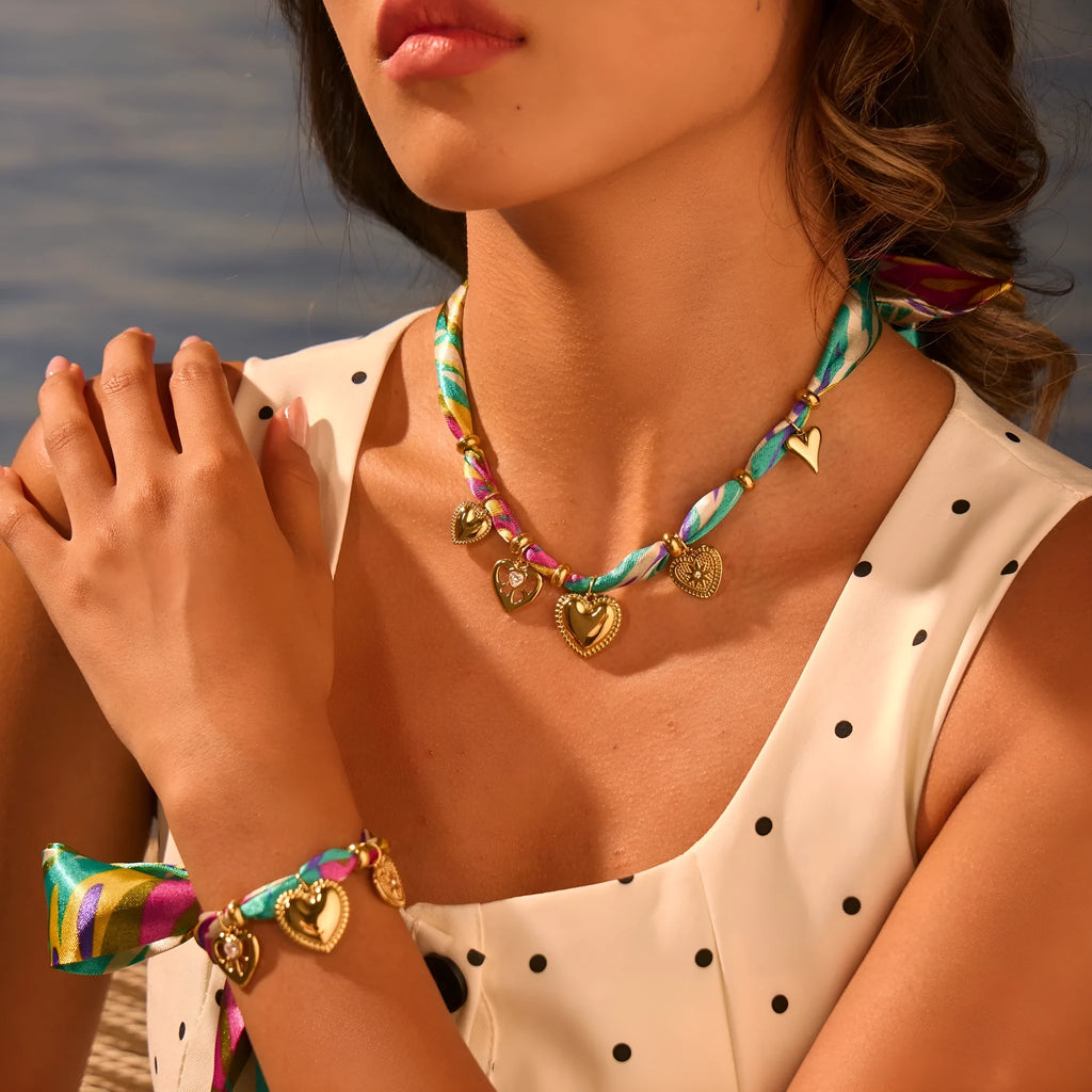 Geometric stainless steel necklace and bracelet set with 18K plating and adjustable chain length
