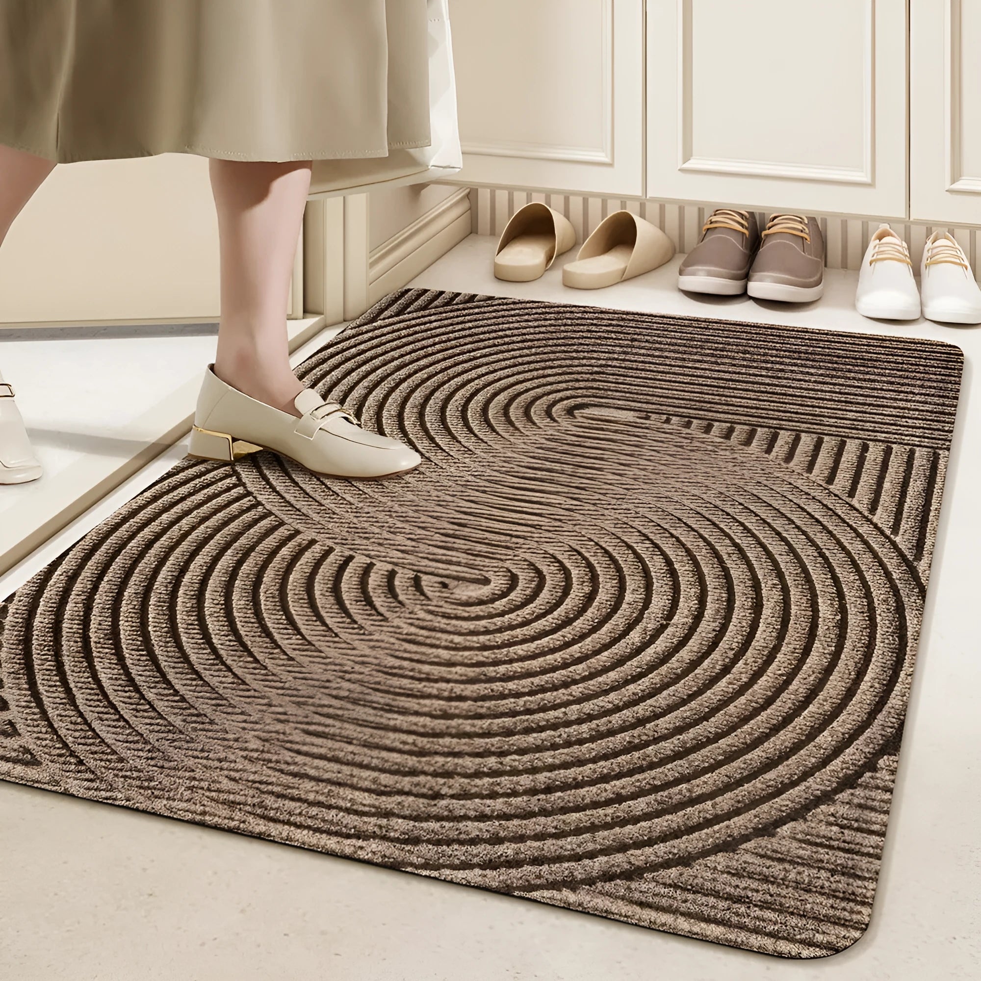 Alien shape diatom mud entrance carpet with cartoon anime pattern measuring 60x90cm