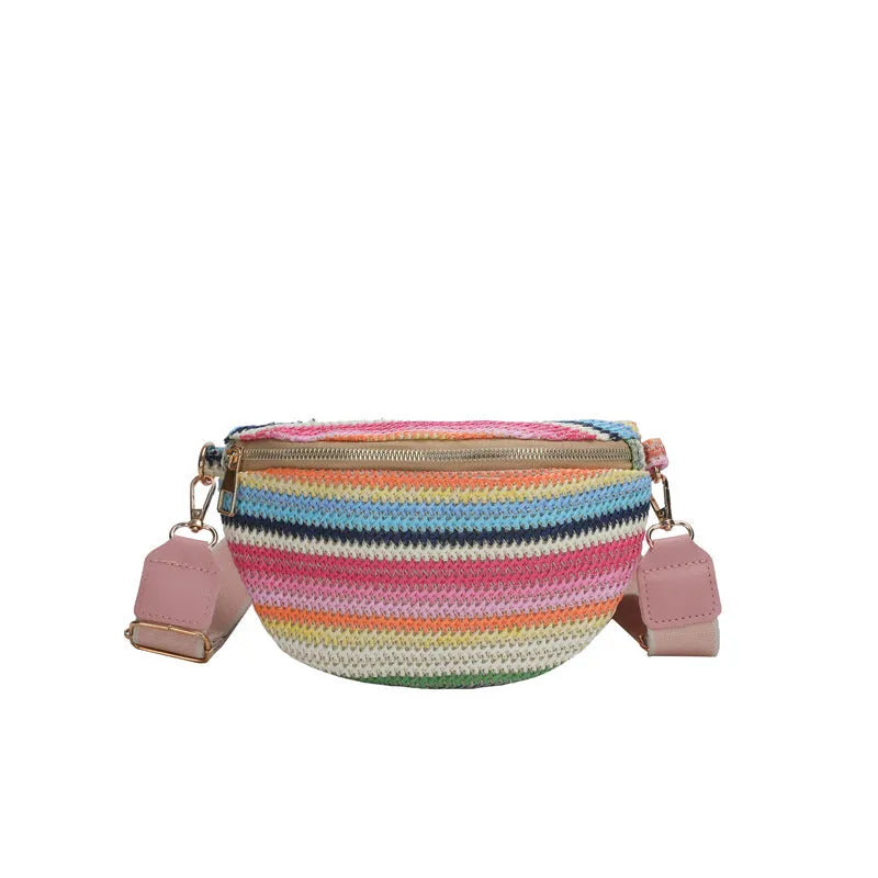 Bohemian-style woven straw beach shoulder bag in shell shape with single strap