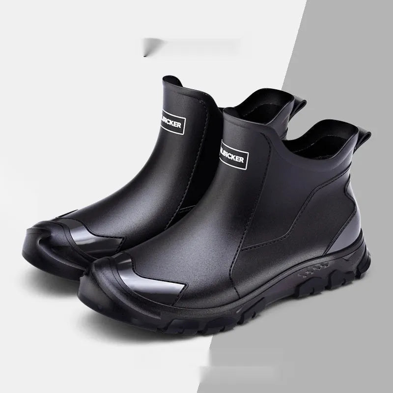 Pair of solid colour PVC rain boots with flat heel and round head, size 36-48, non-slip sole