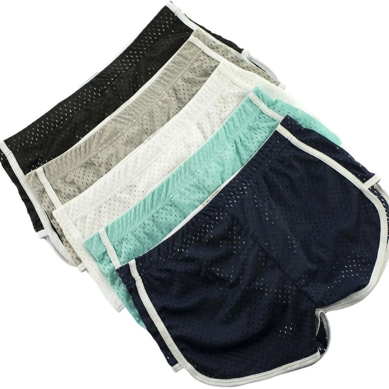 Men's three-point boxers in cotton nylon blend showing mid waist design and breathable fabric