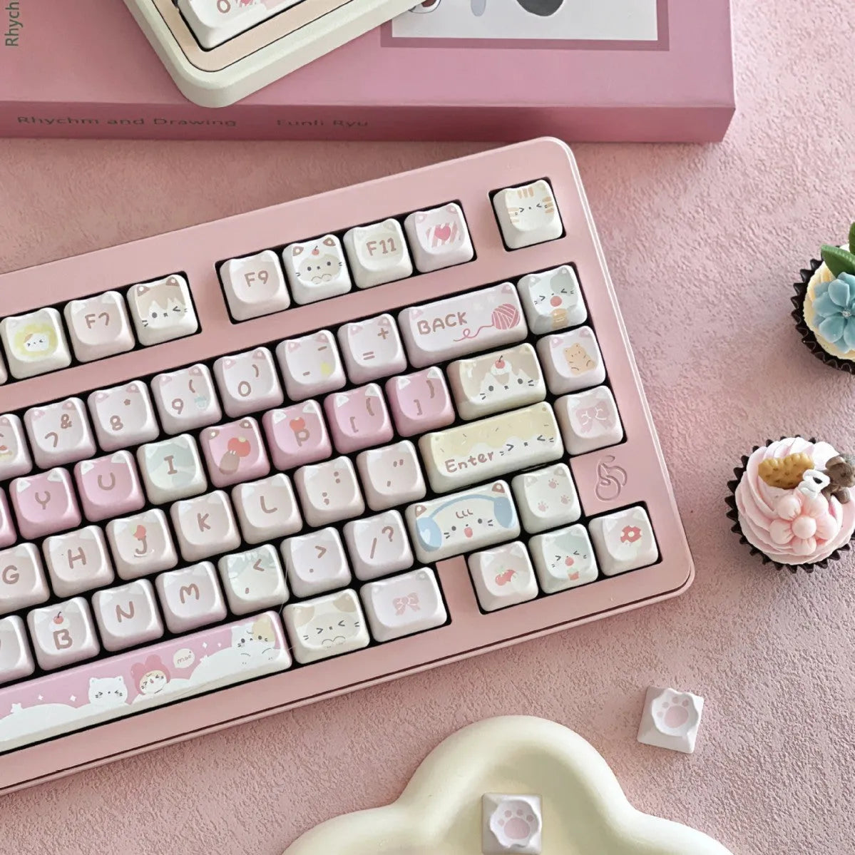 Meow Meow Team themed 141-piece PBT keycap set for mechanical keyboards with five-sided sublimation printing.