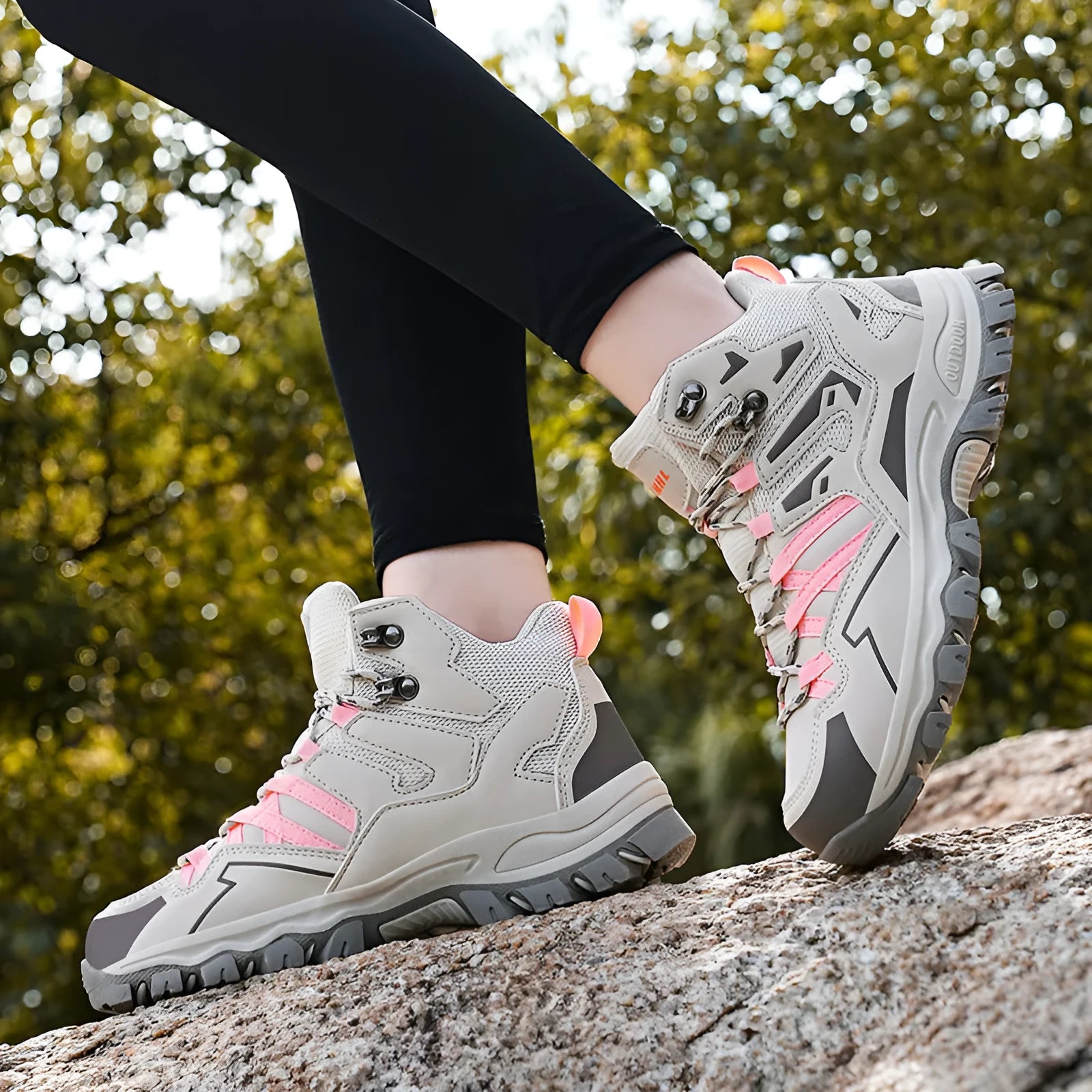 High-top hiking sneakers in multiple colours with lace-up front and rubber sole.