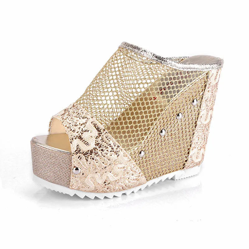 Chunky heel waterproof platform sandals with hollowed-out heel design in black colour