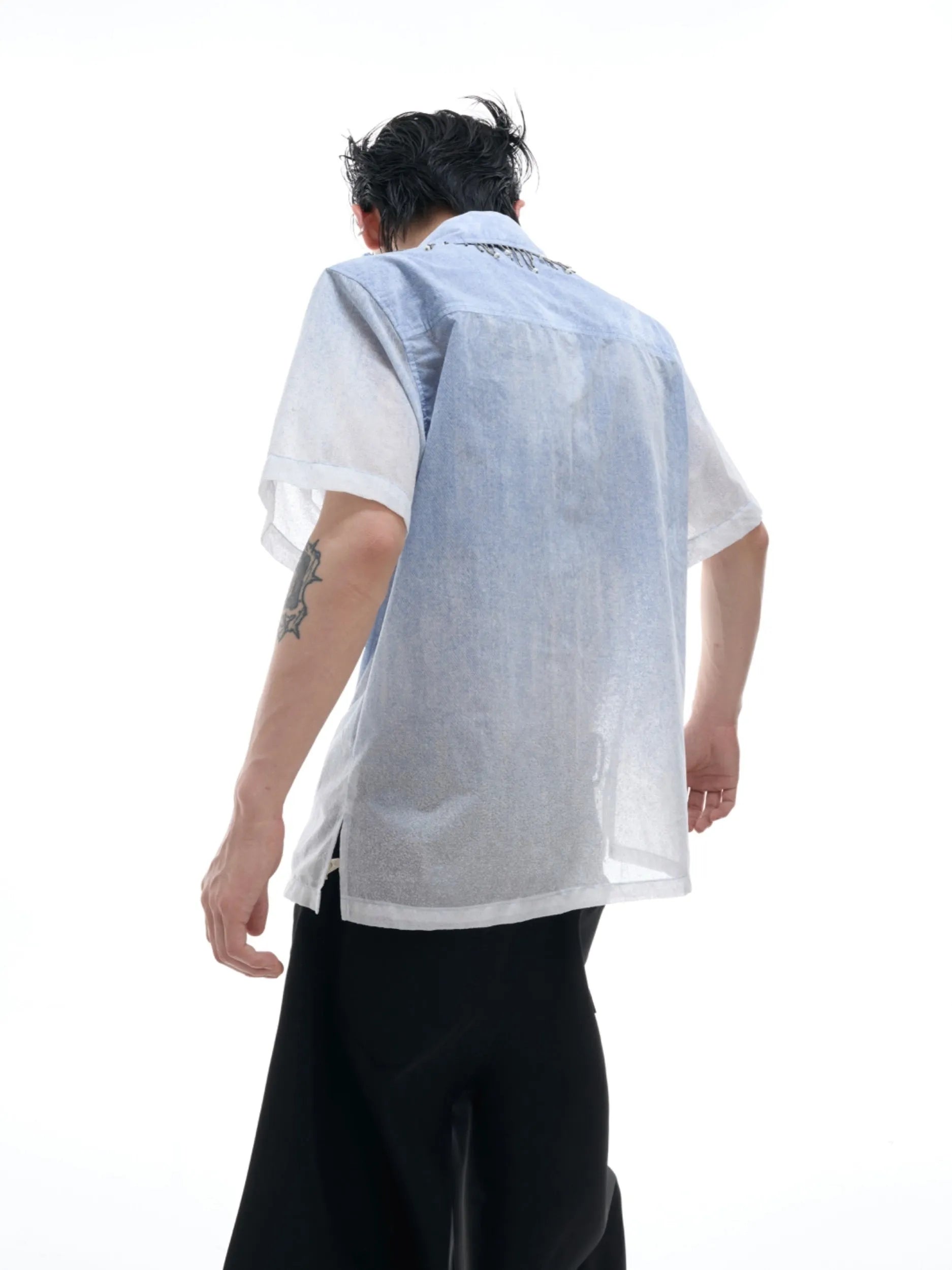 Blue and white gradient short sleeve polyester shirt with loose summer fit
