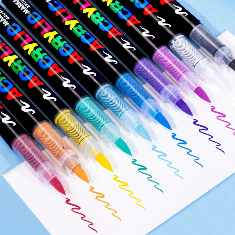 Set of straight liquid acrylic marker pens with soft head tips in various colours for art and graffiti