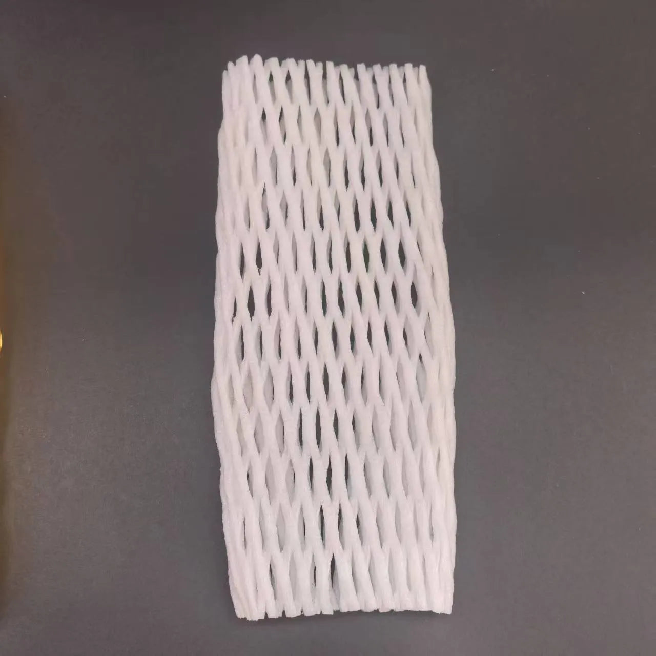 Ordinary white foam net protective case shown in various sizes for delicate items.