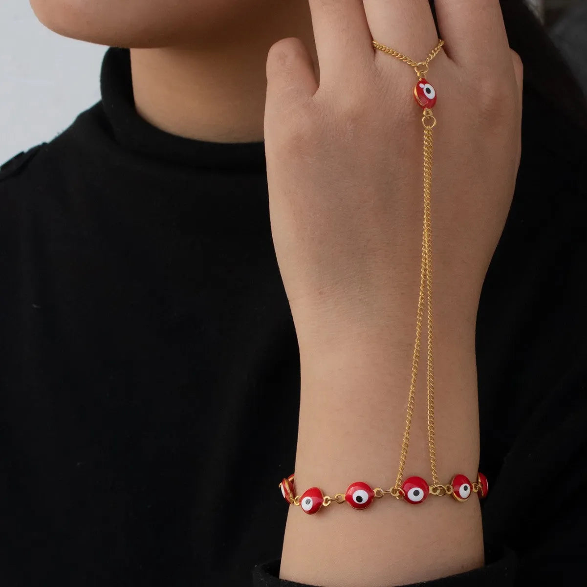 Women's titanium steel round eyes lucky mitten-type bracelet in colourful finish with electroplated coating