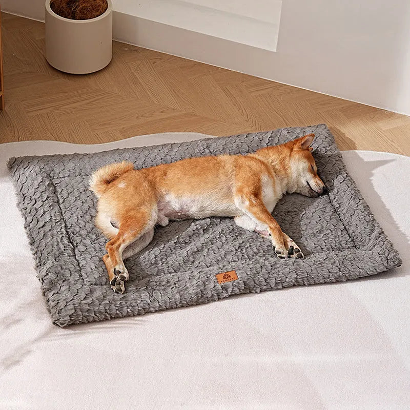 Pv wool cushion with fish scale pattern in brown for dogs and cats, available in multiple sizes