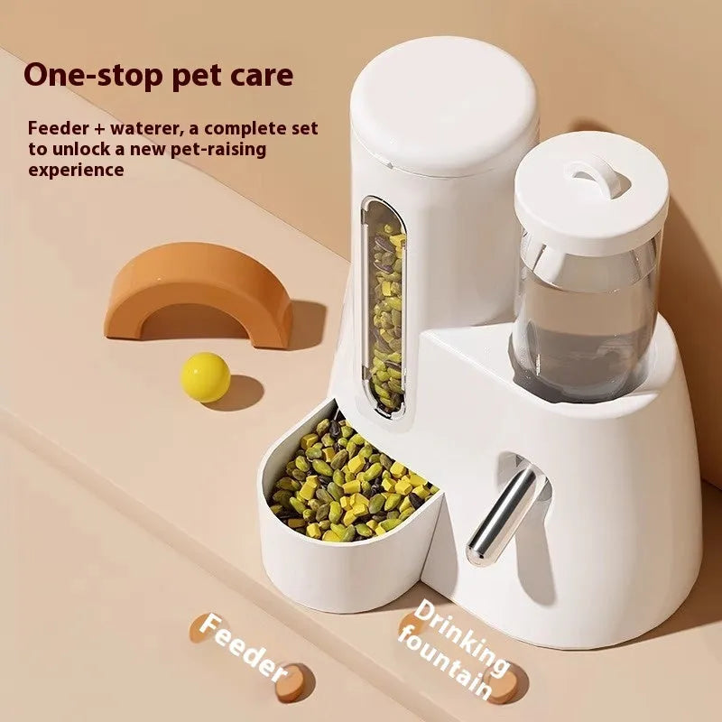 Hamster automatic drinking water feeder with integrated food basin in plastic construction