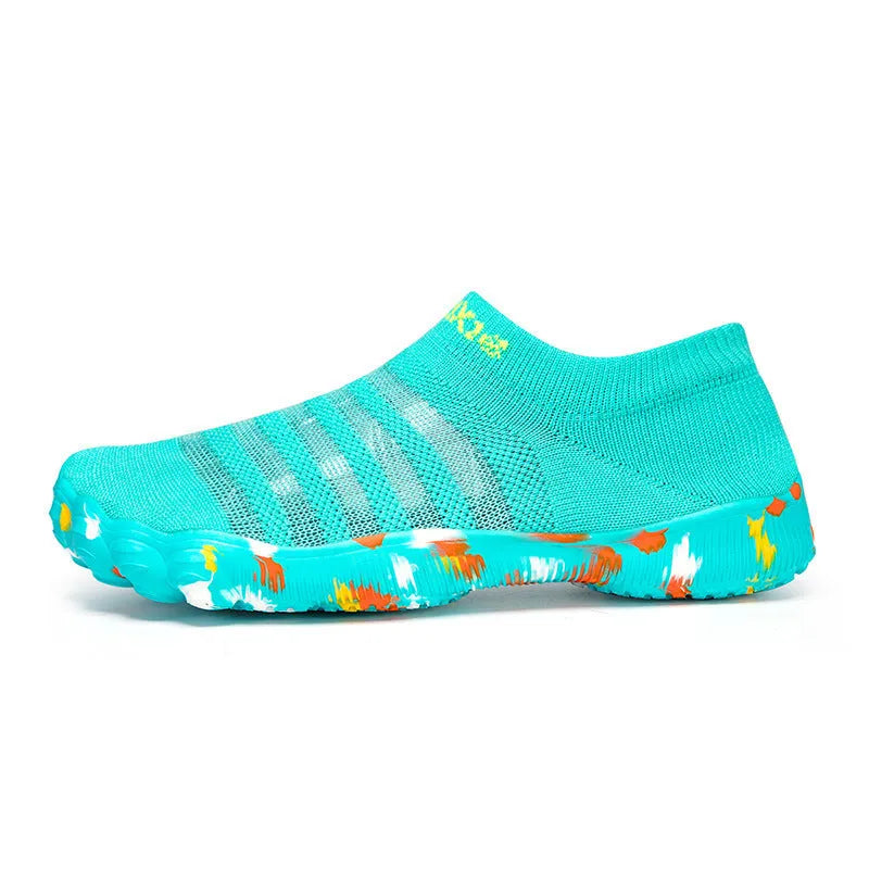Flyknit fishing line water shoes in camouflage pattern with rubber sole and lace-up front.