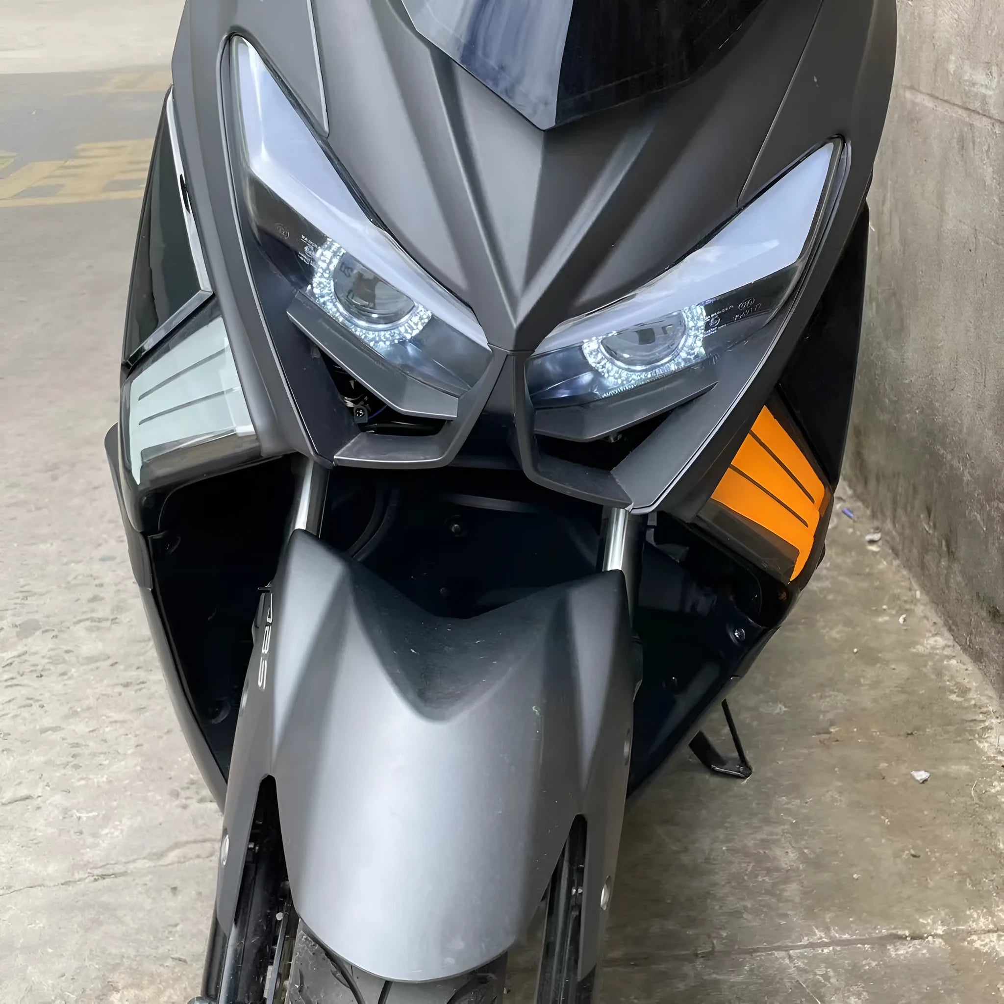 Yellow LED cornering lamp kit for Tianying TS150 motorcycle 2020-2022 models.