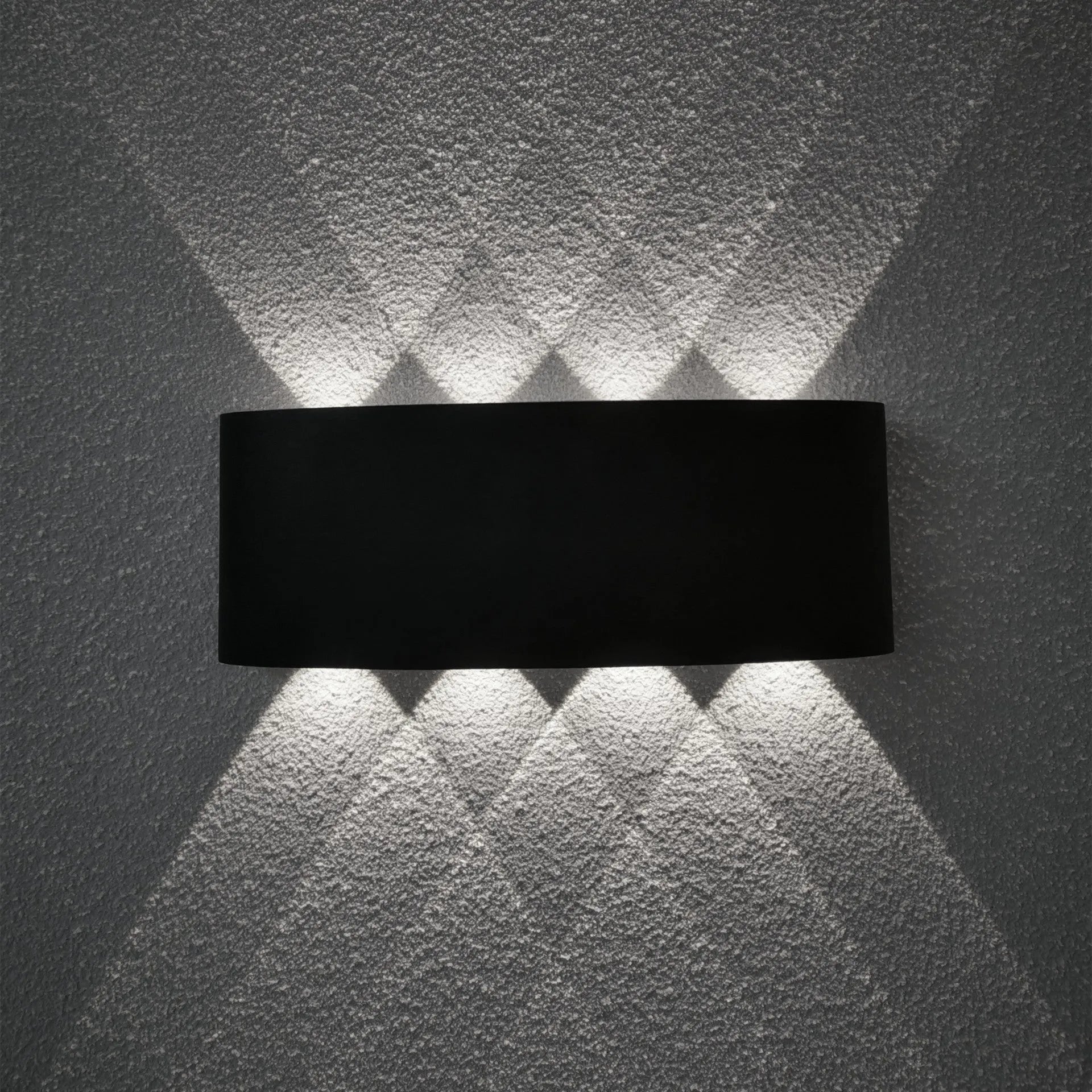 8W LED modern aluminium wall lamp in black finish, 180x60x30mm, for corridor or TV background lighting